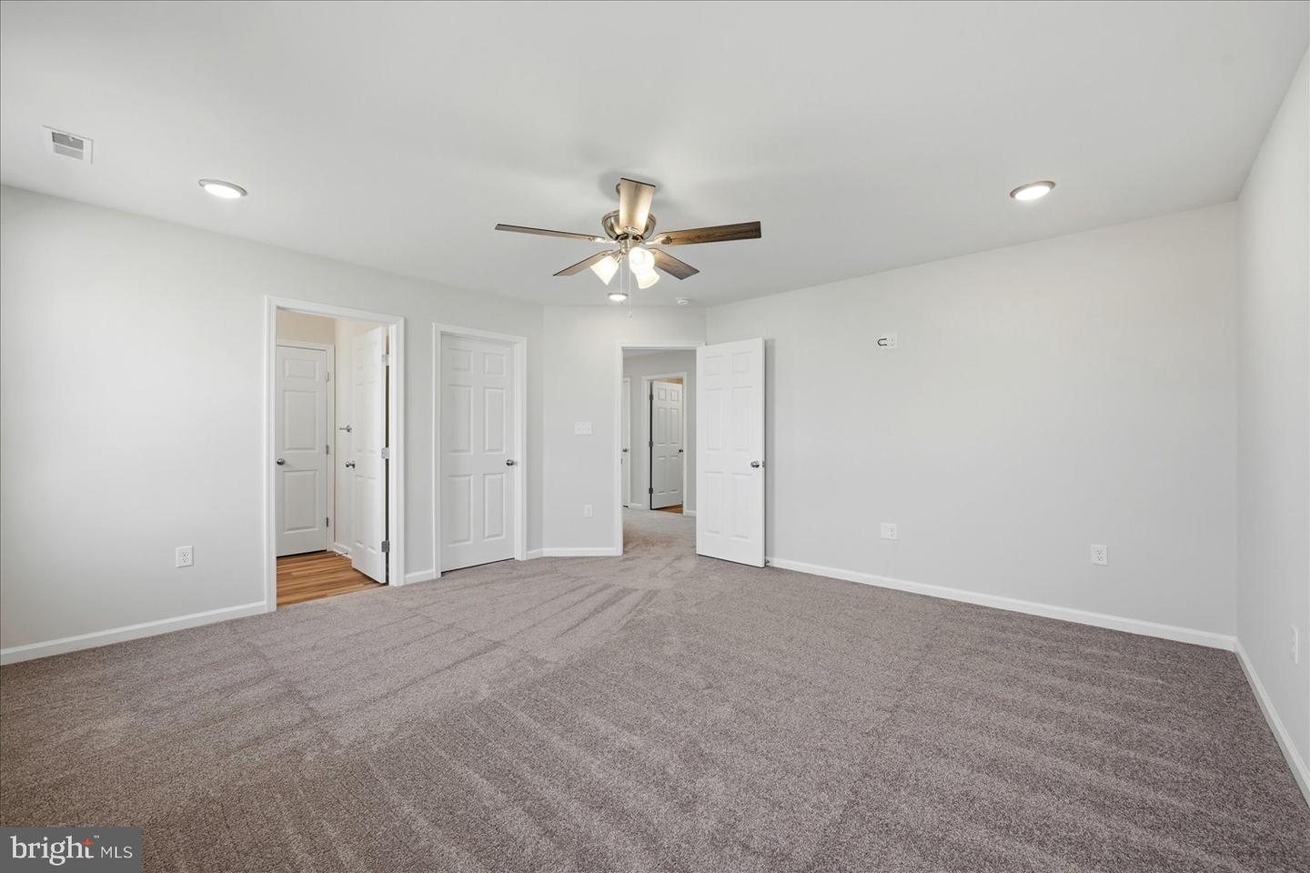 619 Farmington Blvd Property Photo 43