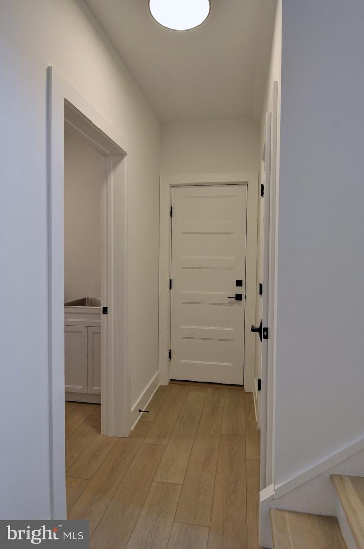 1114 Lakeview Dr Property Photo 36