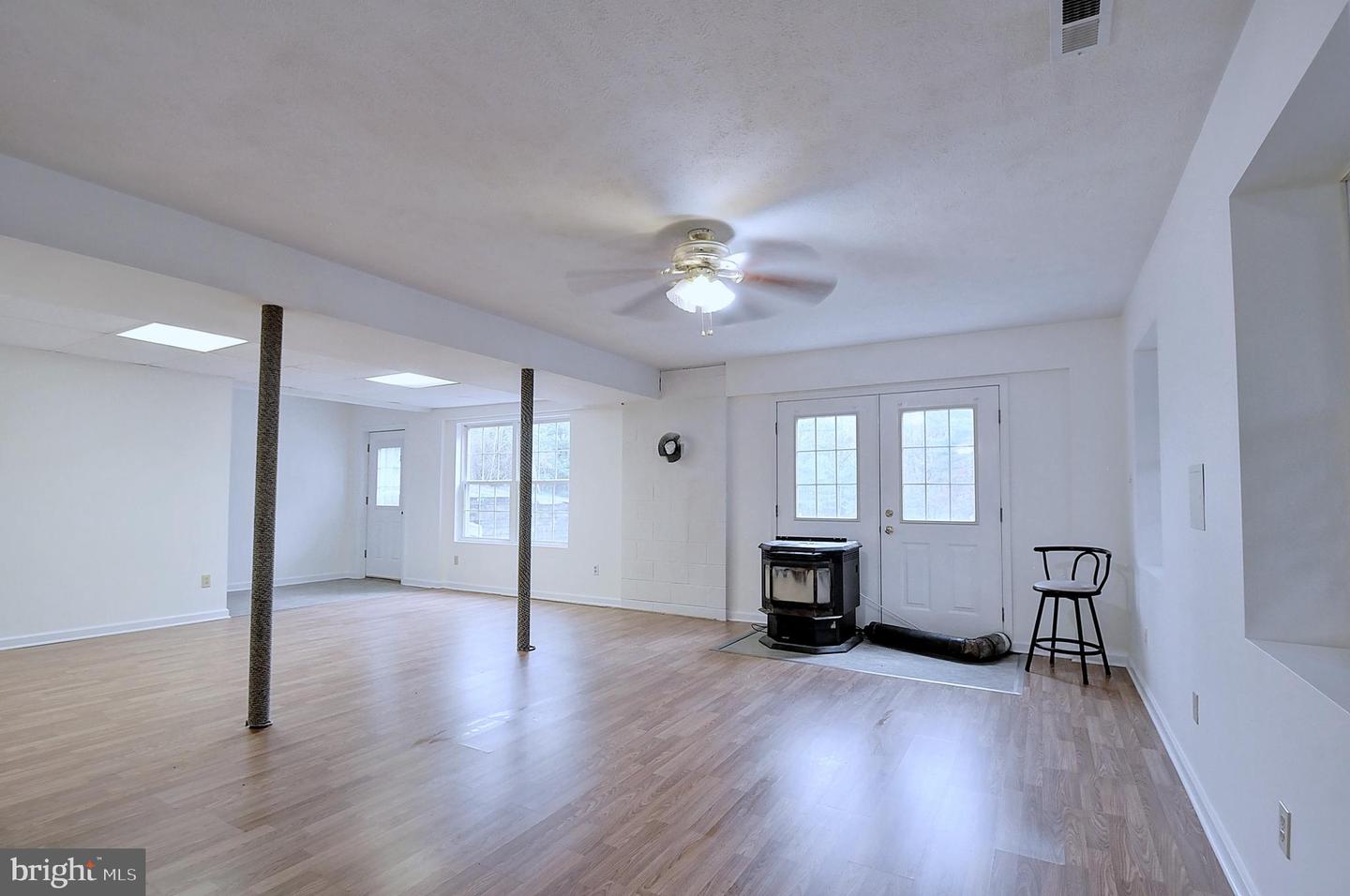 235 Peppermint Spring Ln Property Photo 32