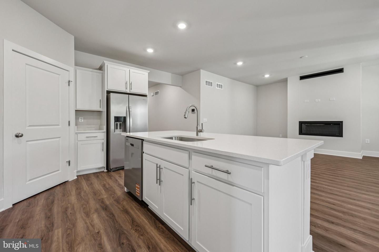 237 Hydrangea Way Property Photo 11