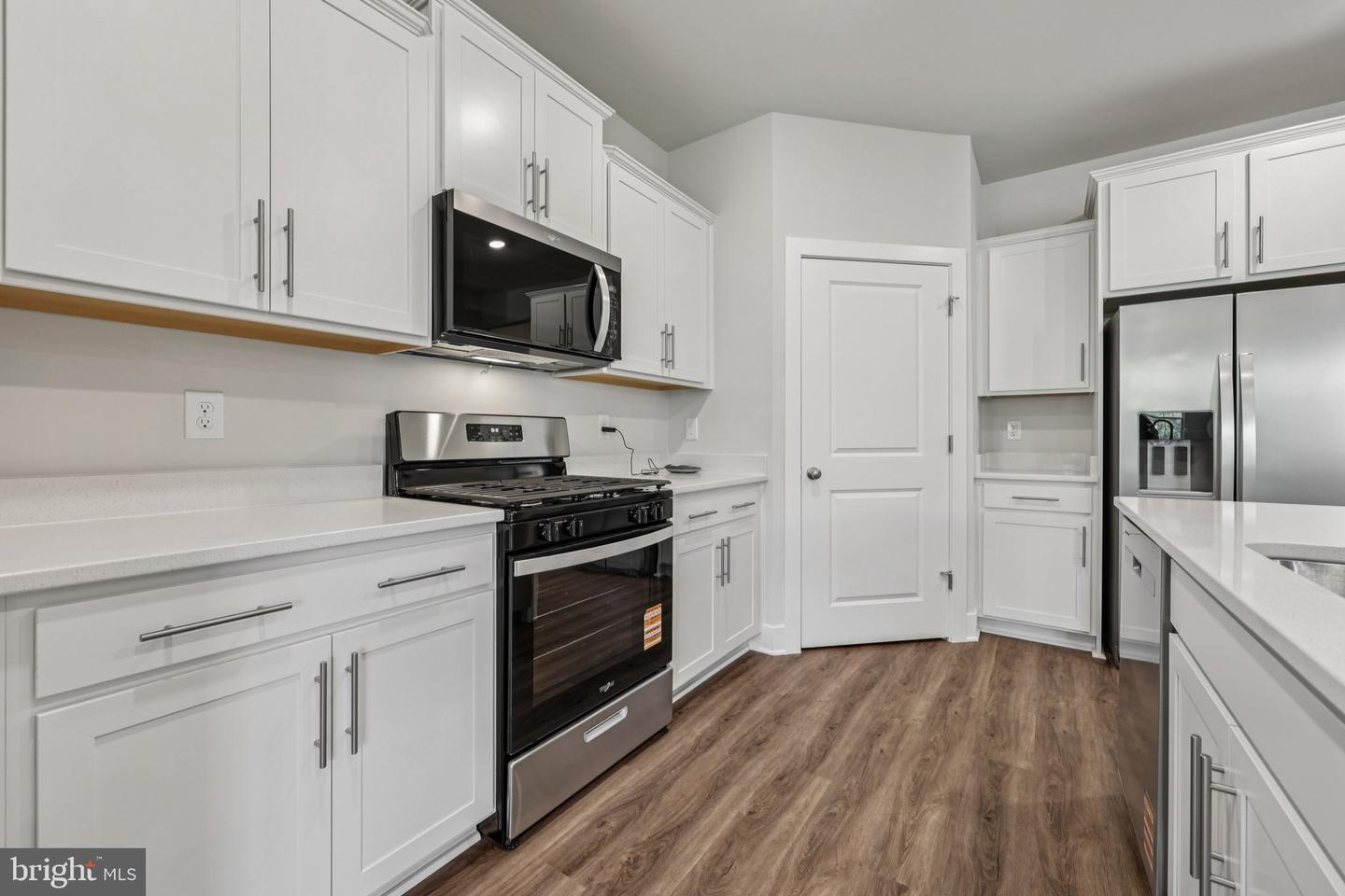237 Hydrangea Way Property Photo 14