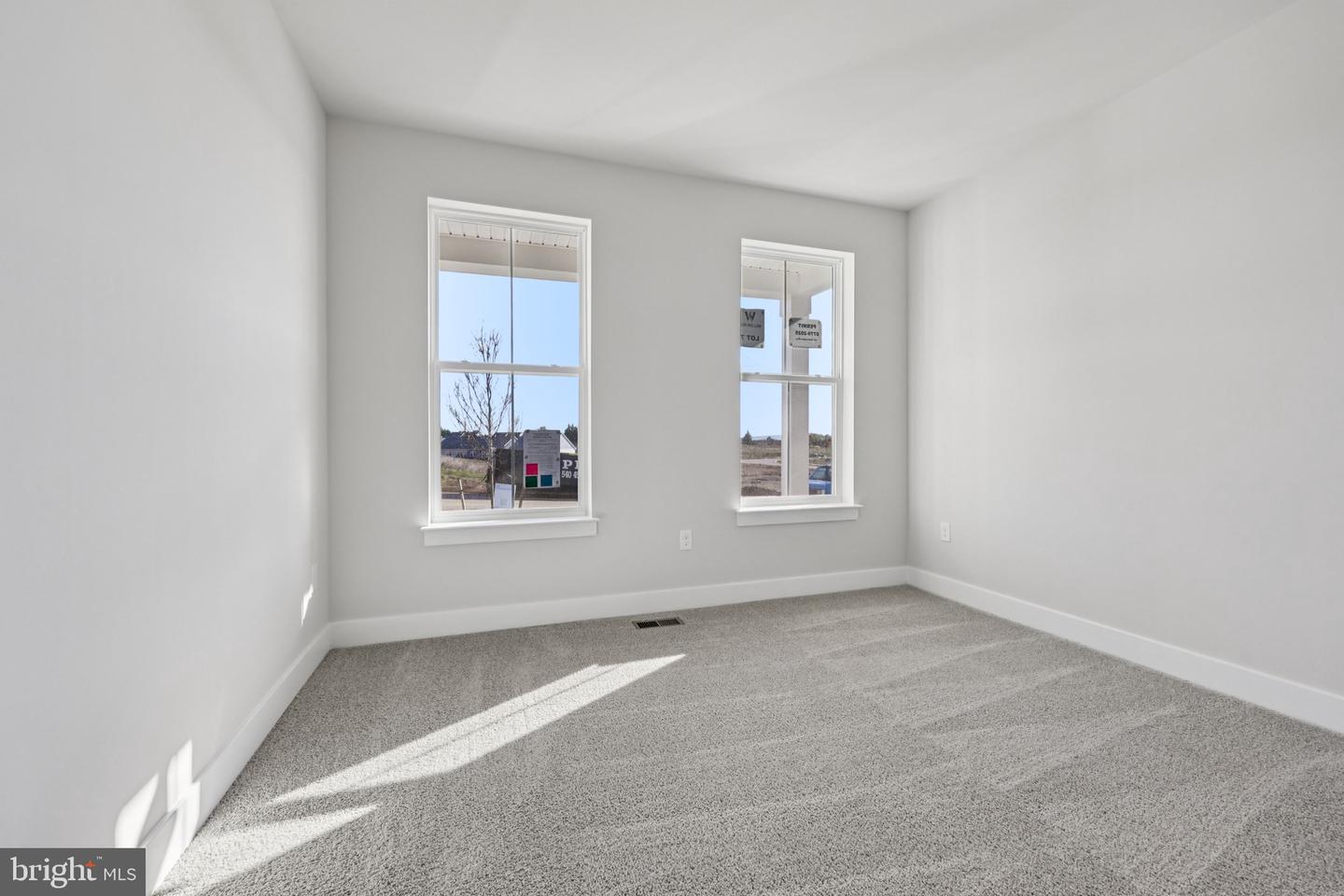 237 Hydrangea Way Property Photo 19