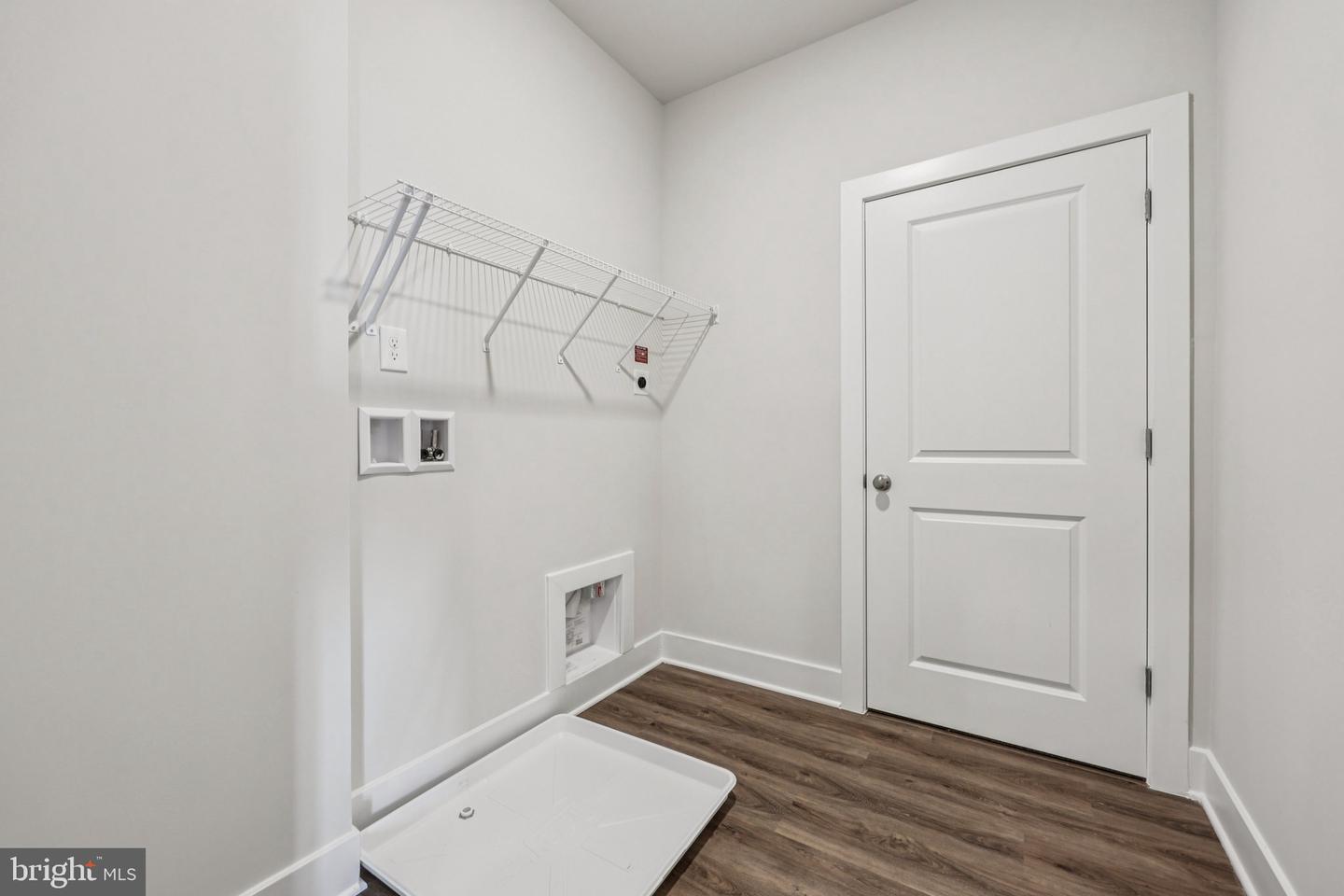 237 Hydrangea Way Property Photo 27