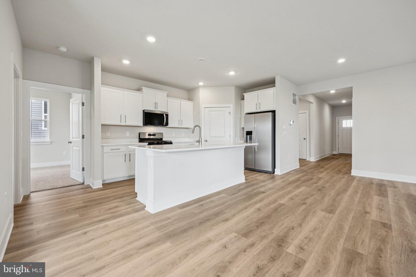 239 Hydrangea Way Property Photo 9