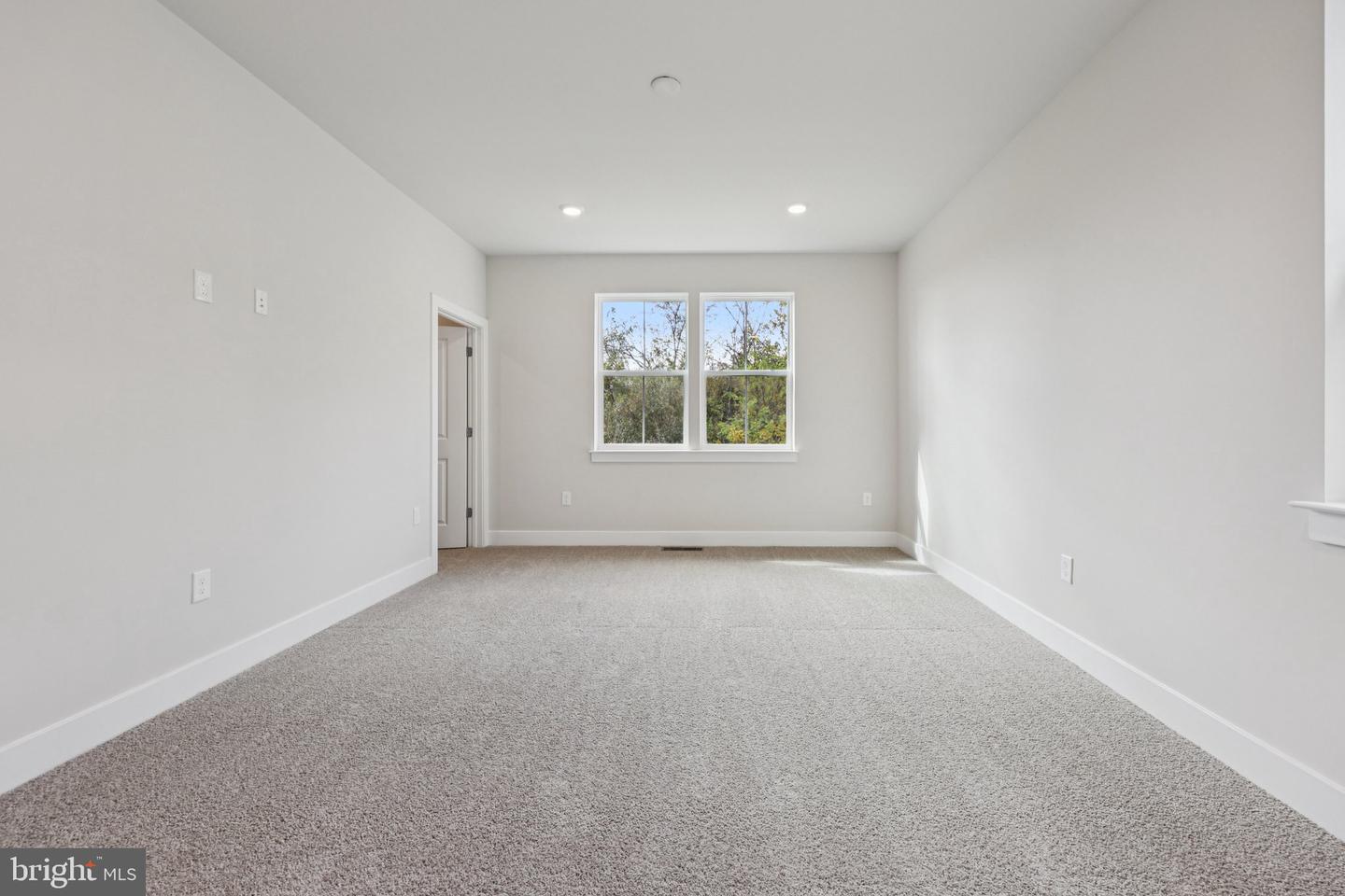 239 Hydrangea Way Property Photo 21