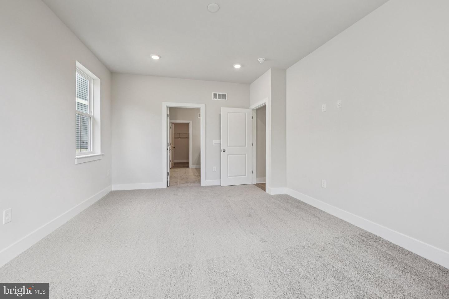239 Hydrangea Way Property Photo 23