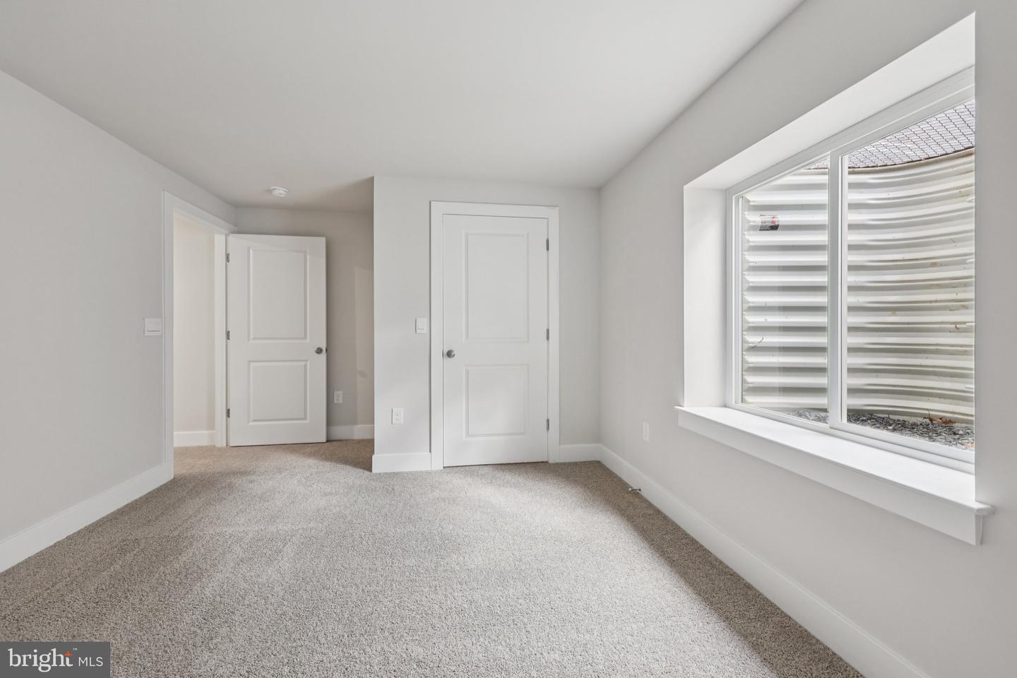 239 Hydrangea Way Property Photo 34