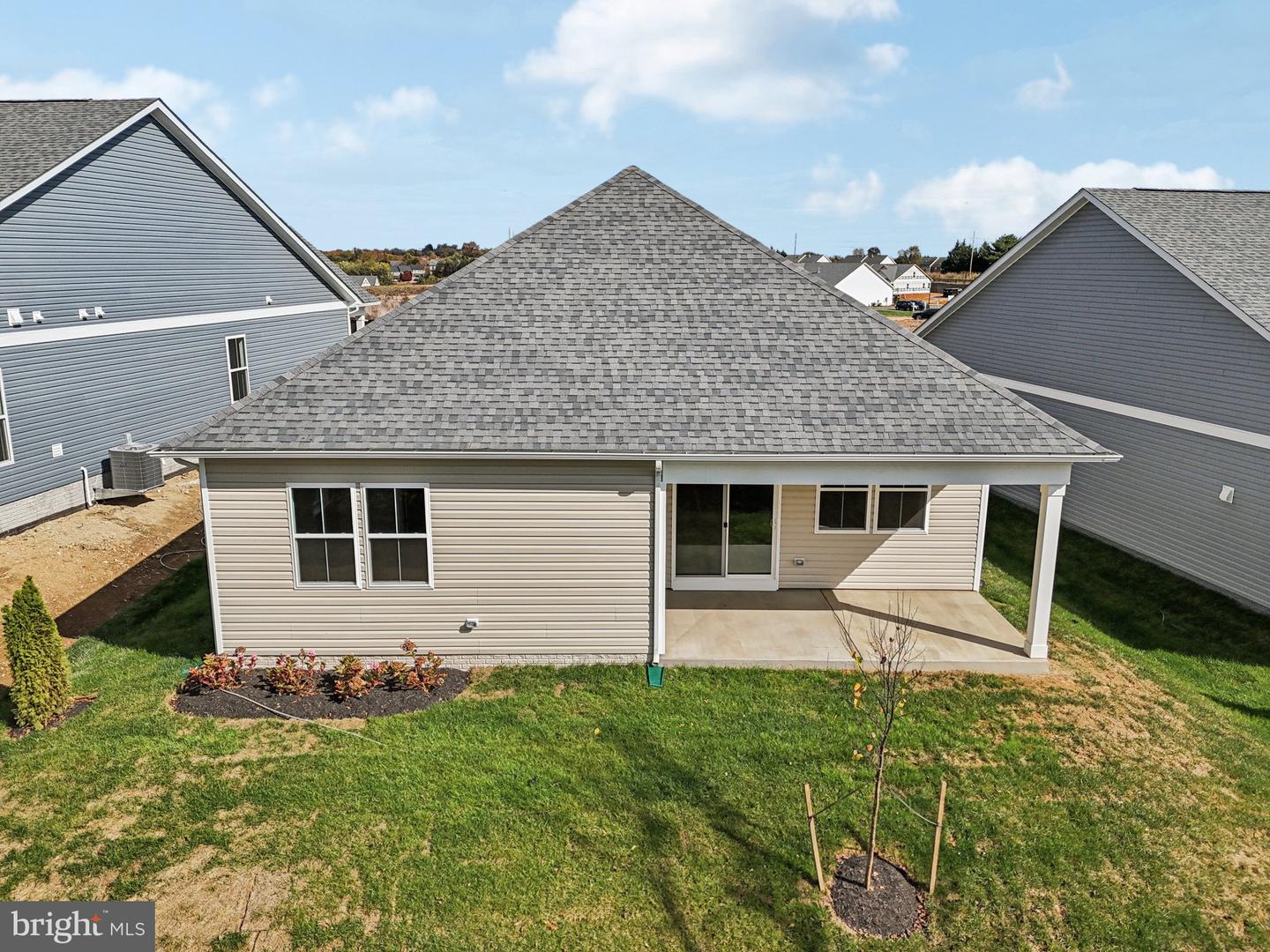 239 Hydrangea Way Property Photo 35