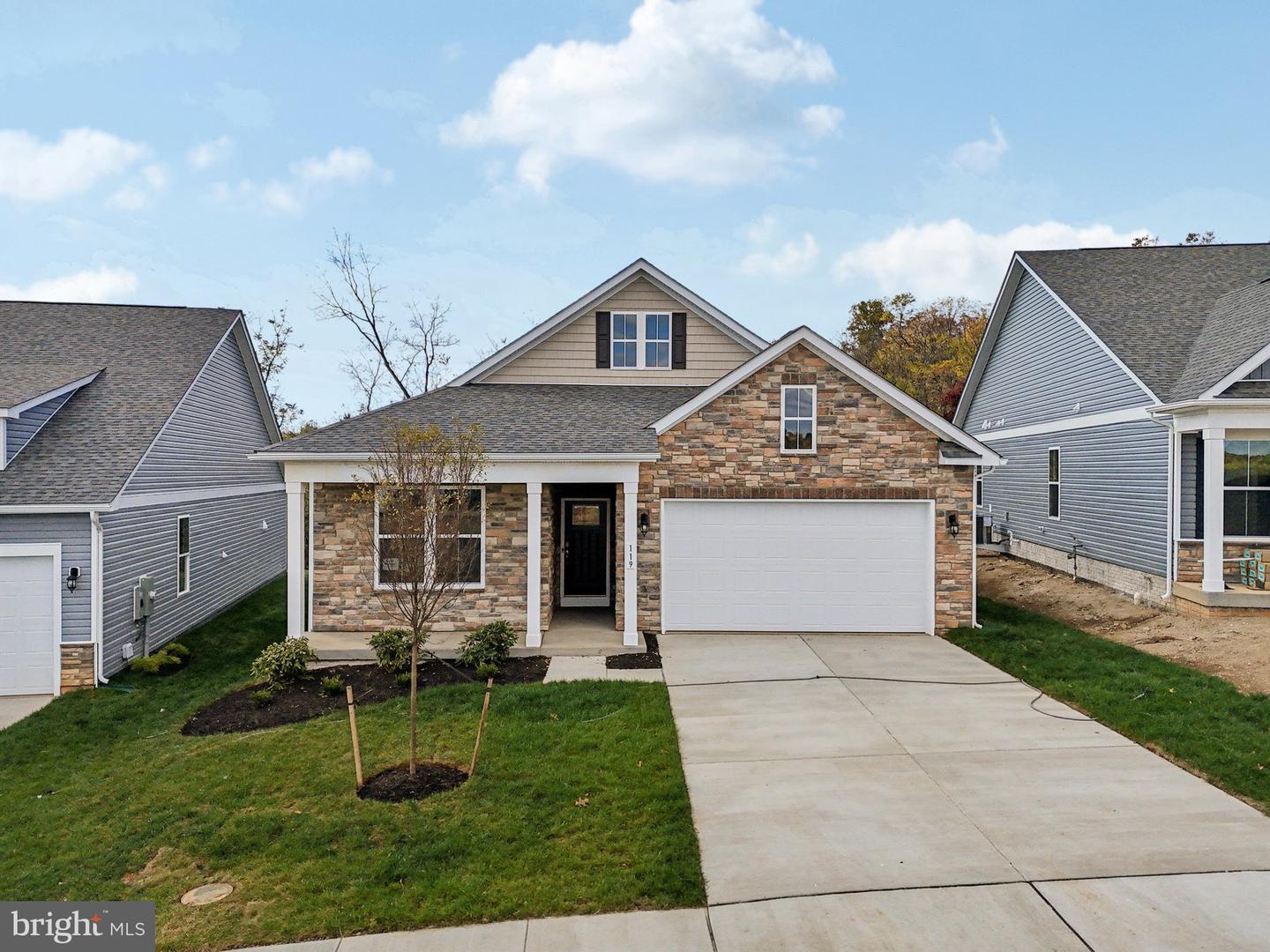 239 Hydrangea Way Property Photo 37