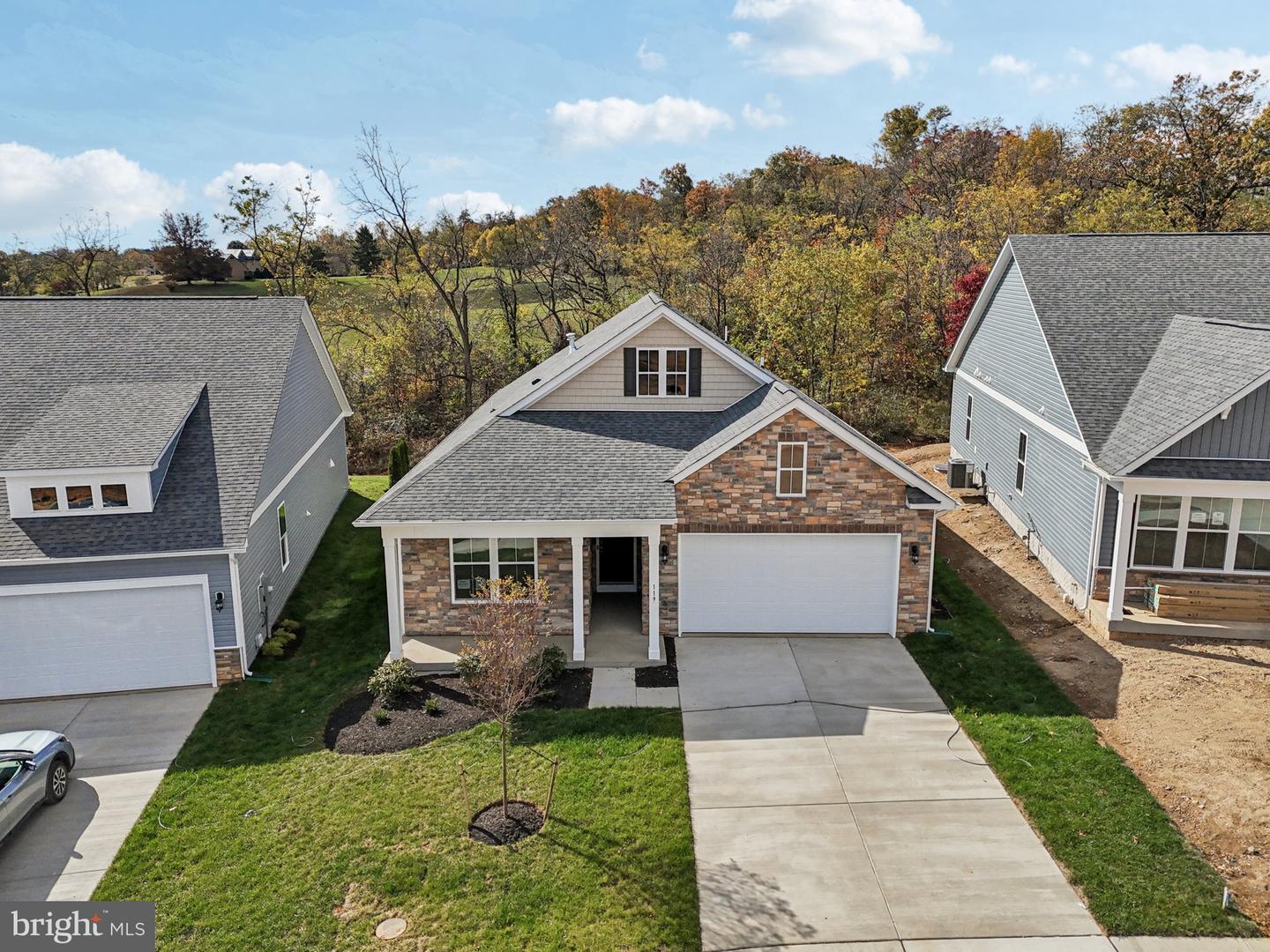 239 Hydrangea Way Property Photo 38
