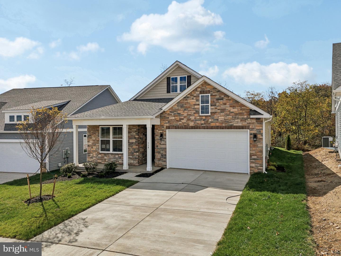 239 Hydrangea Way Property Photo 41