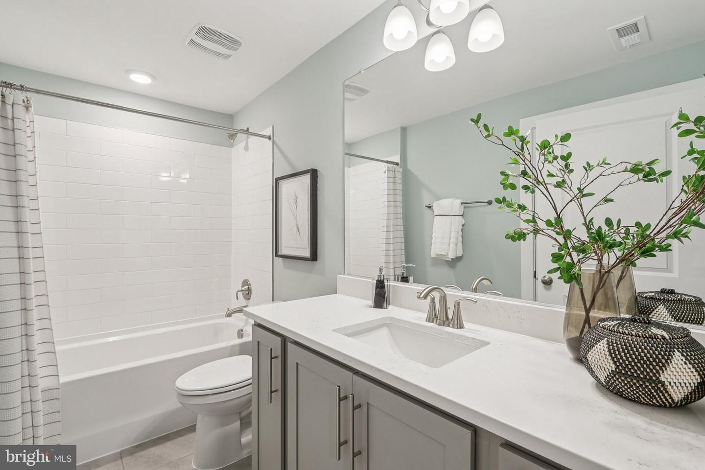 232 Hydrangea Way Property Photo 53
