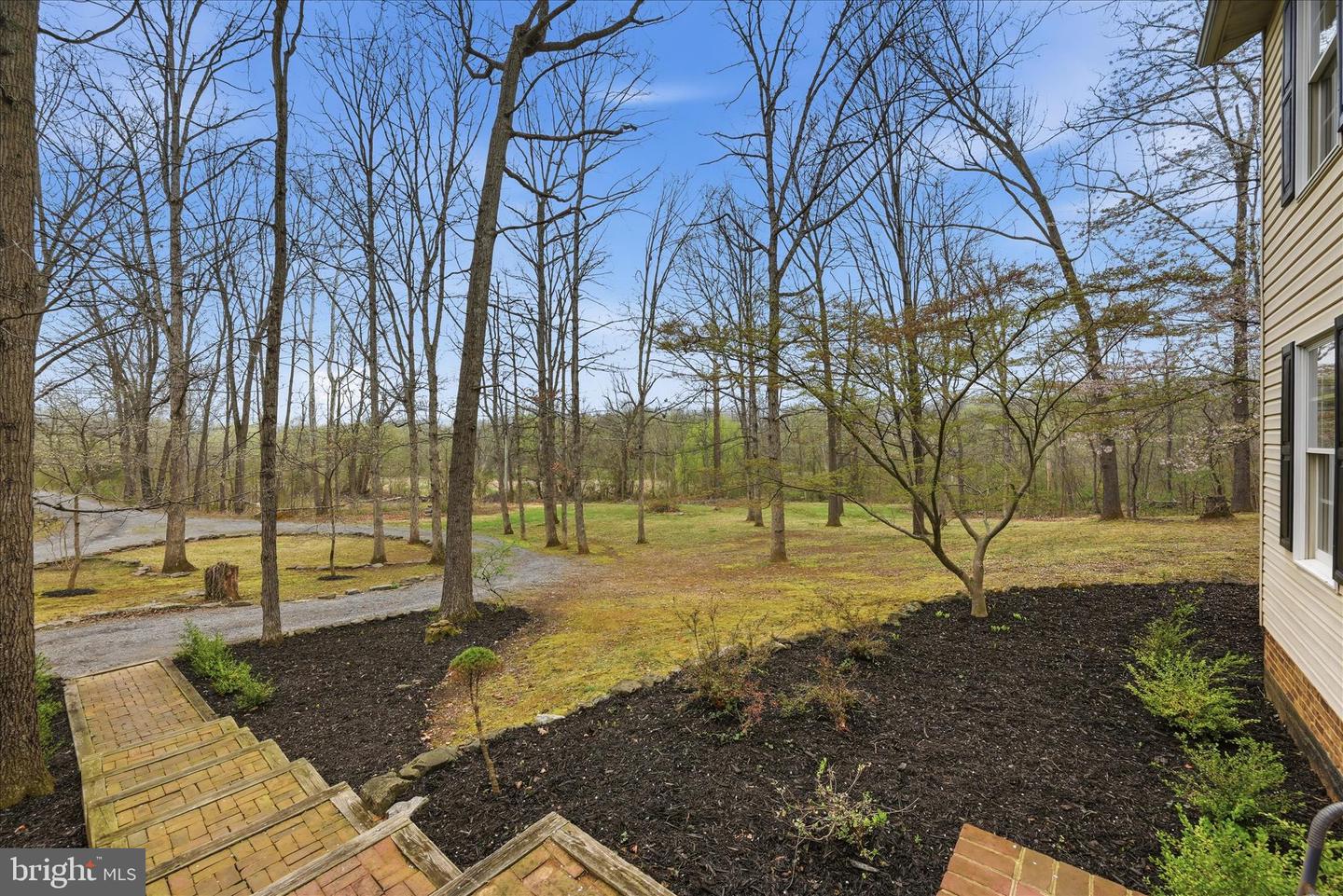 256 Brookneil Dr Property Photo 6