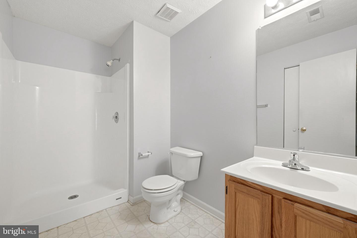 121-8 Brookland Ct #8 Property Photo 47