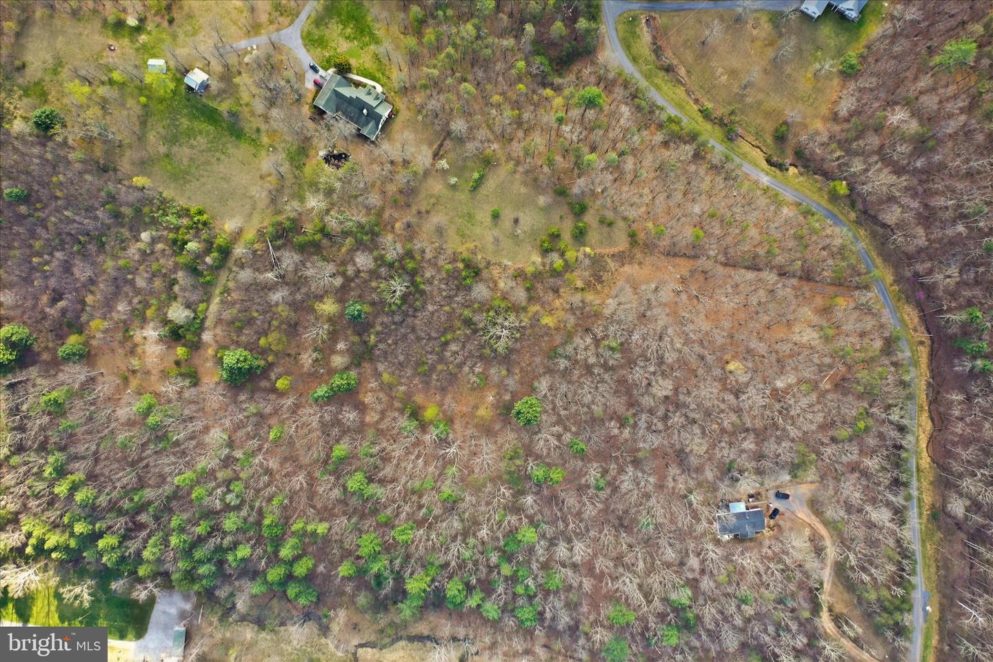 Whispering Knolls Dr Property Photo 13