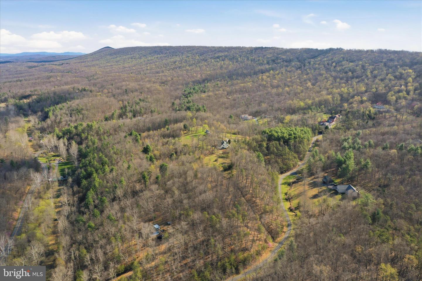 Whispering Knolls Dr Property Photo 19