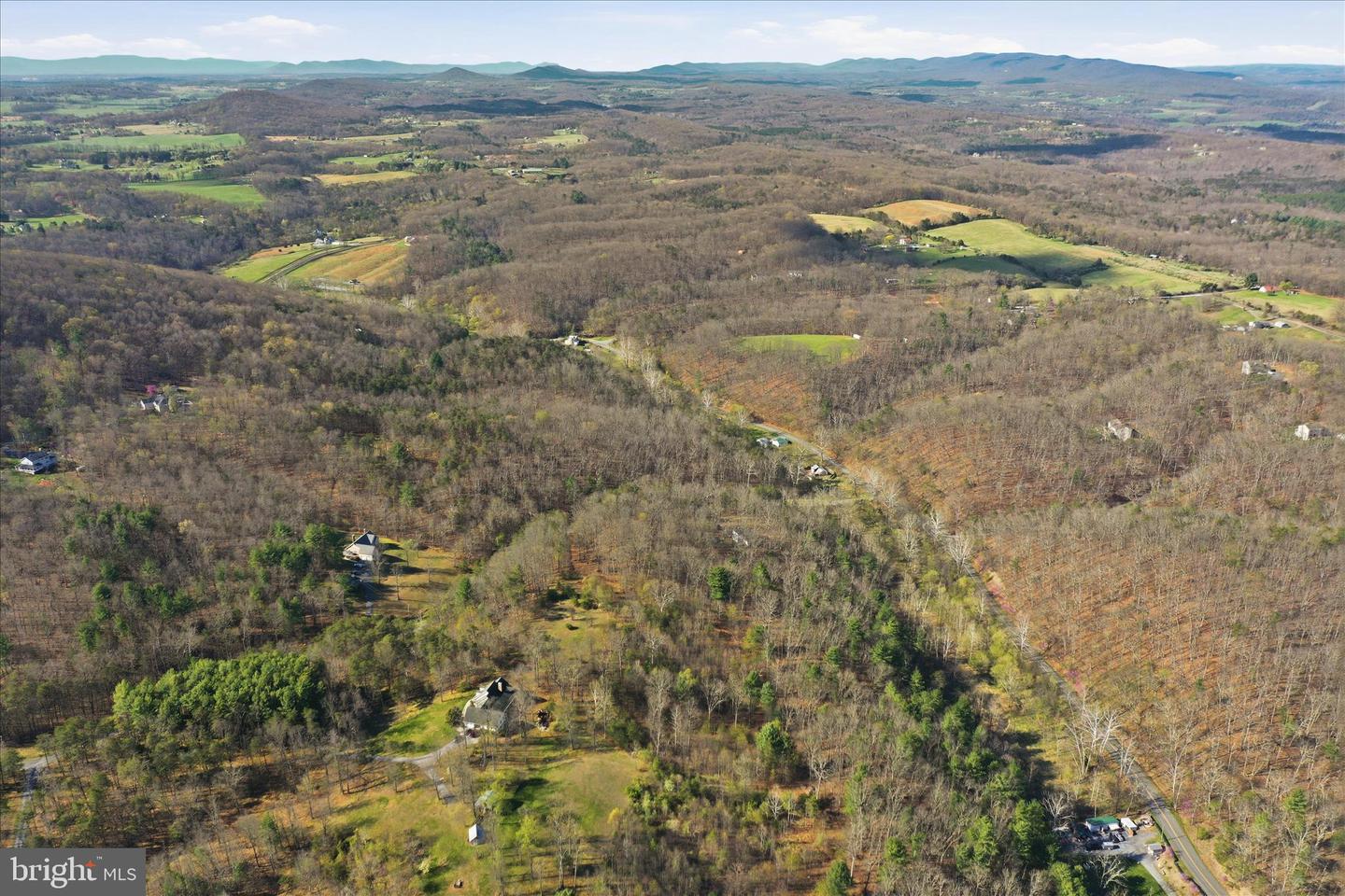 Whispering Knolls Dr Property Photo 22