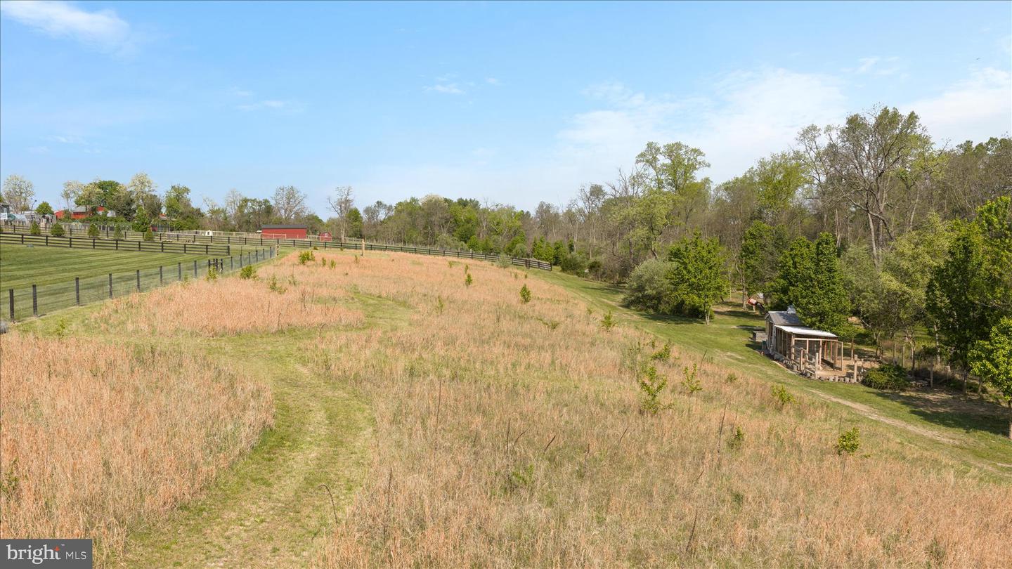 1015 Redbud Rd Property Photo 45