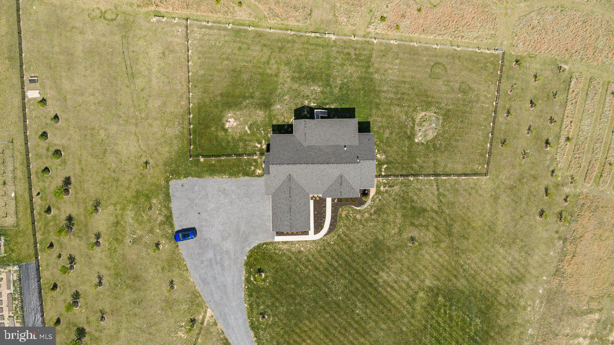 1015 Redbud Rd Property Photo 49