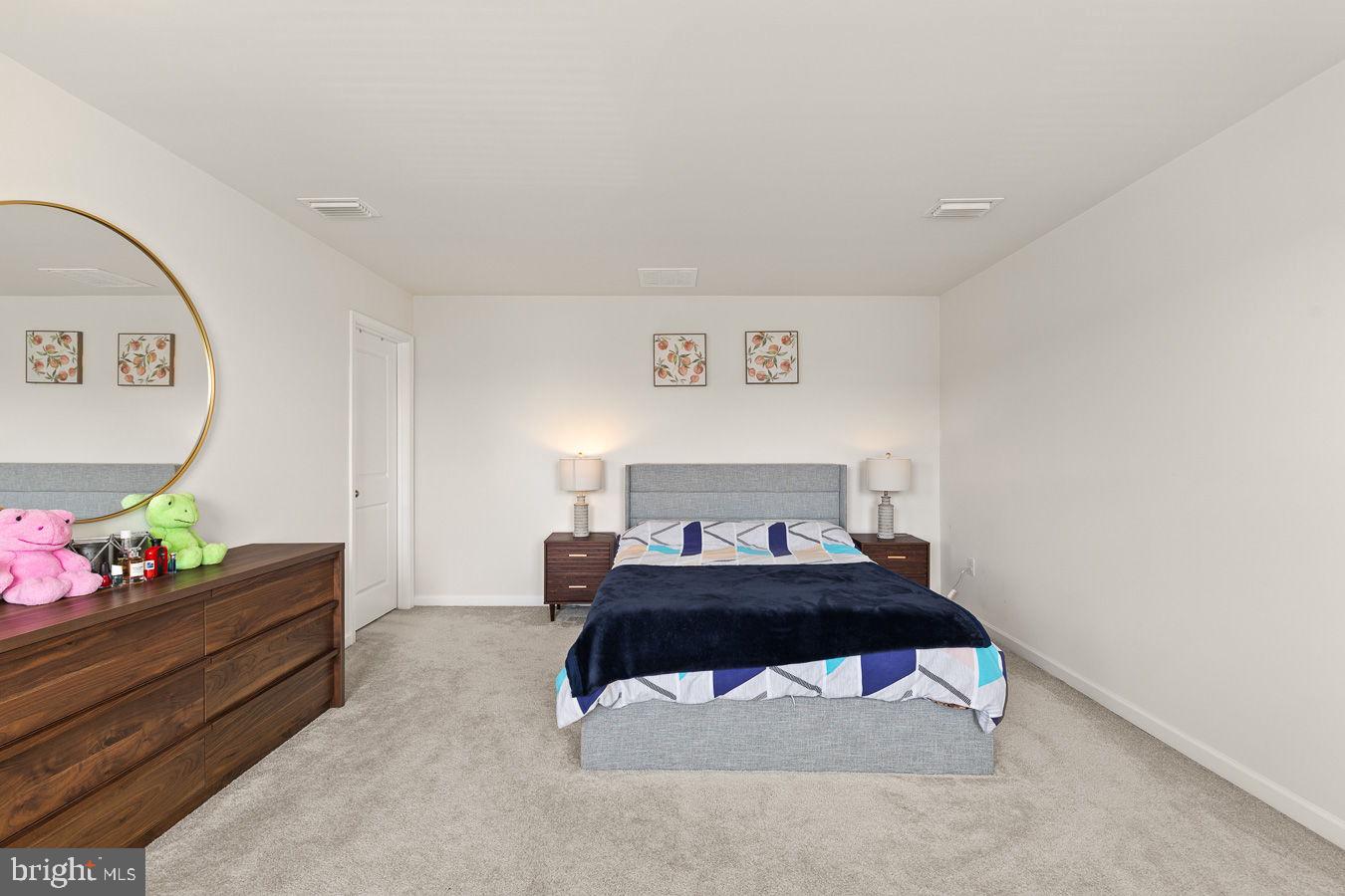 145 Dursley Cir Property Photo 21