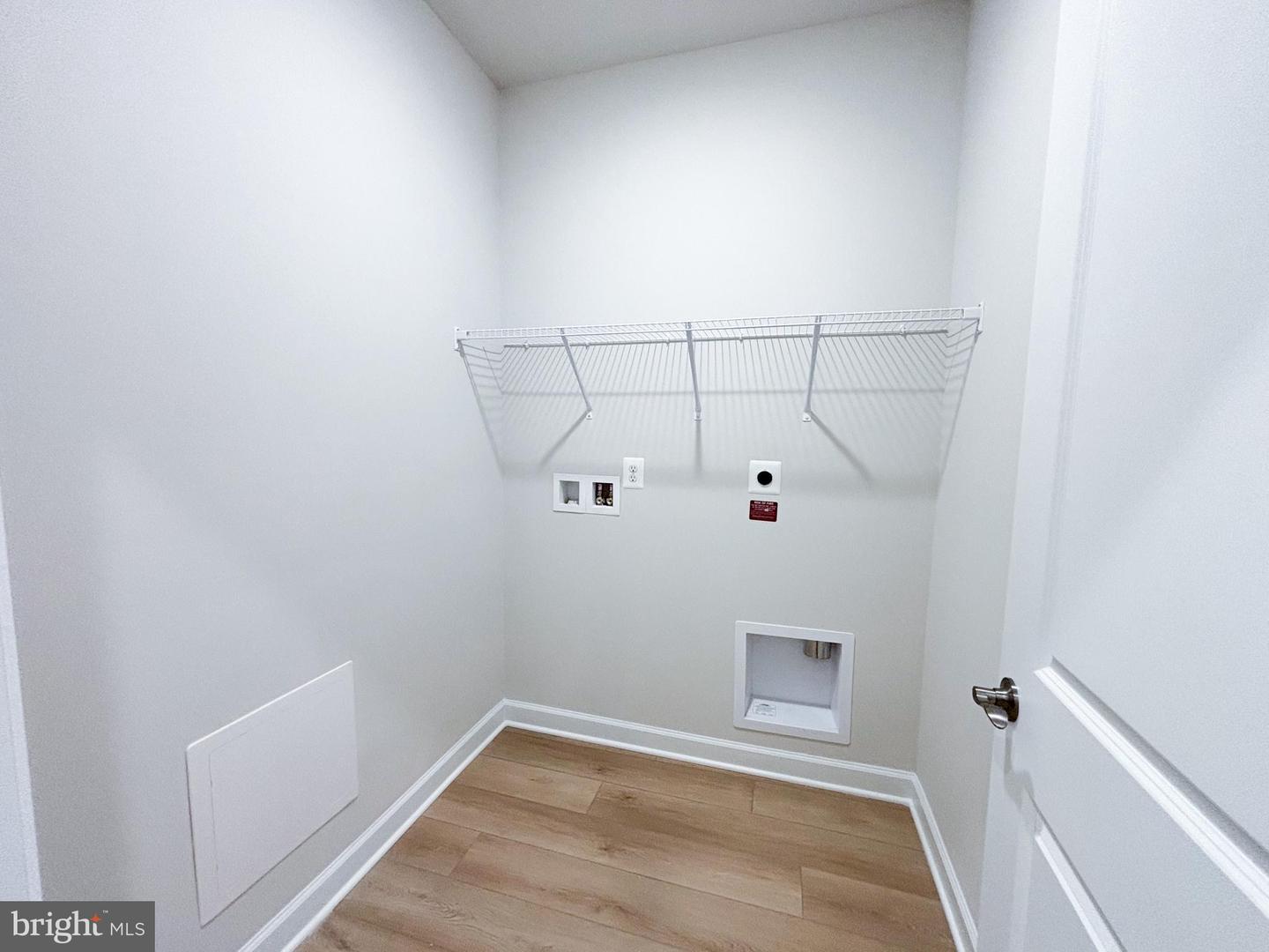105 Heirloom Way Property Photo 17