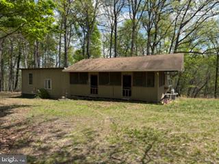 Easter Ridge Ln Property Photo 1