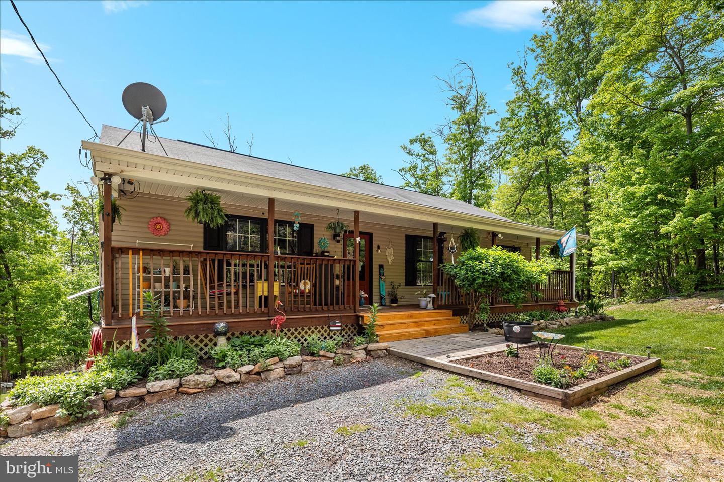 617 Fox Trl Property Photo 2