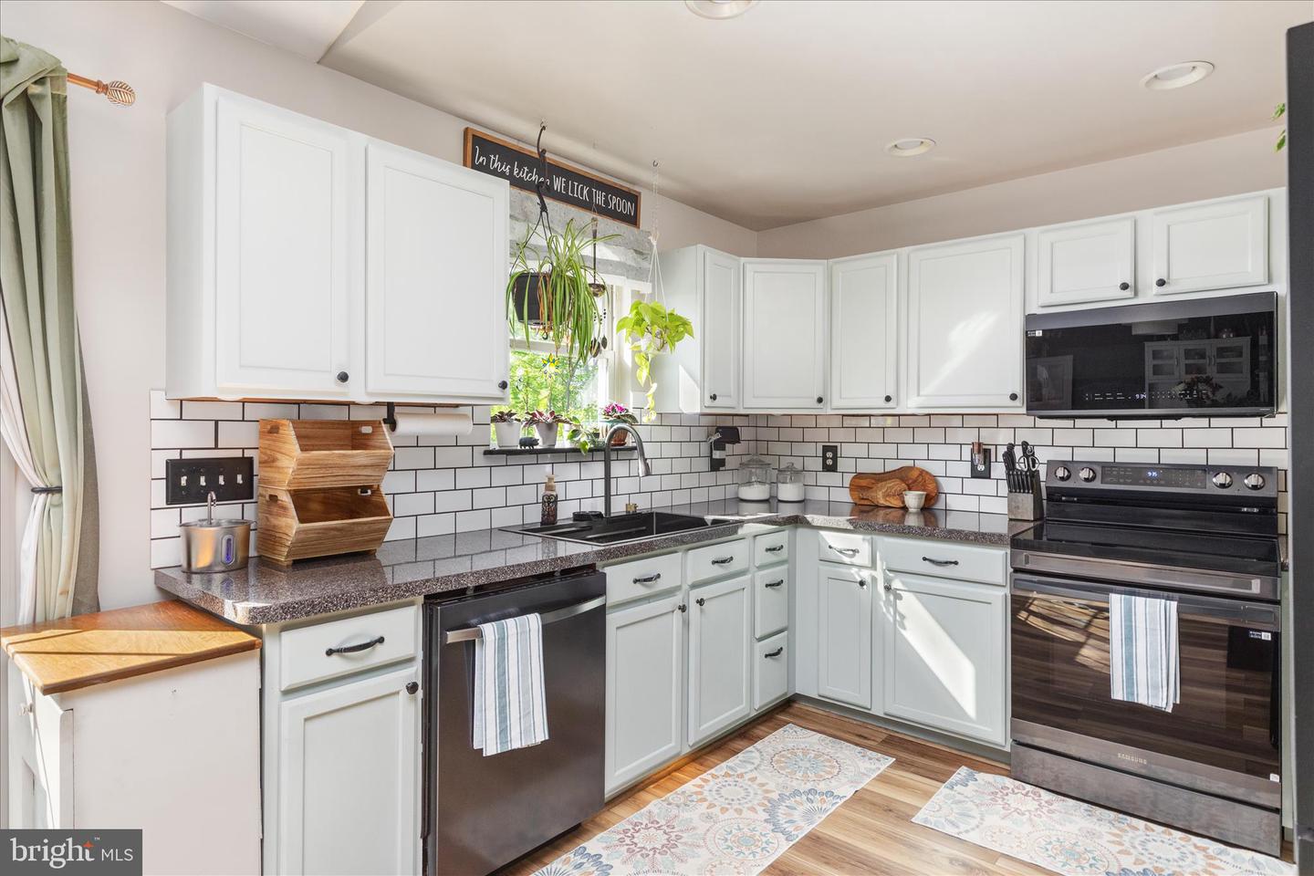 617 Fox Trl Property Photo 12