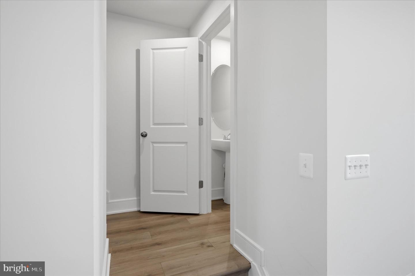 120 Leather Flower Dr Property Photo 22
