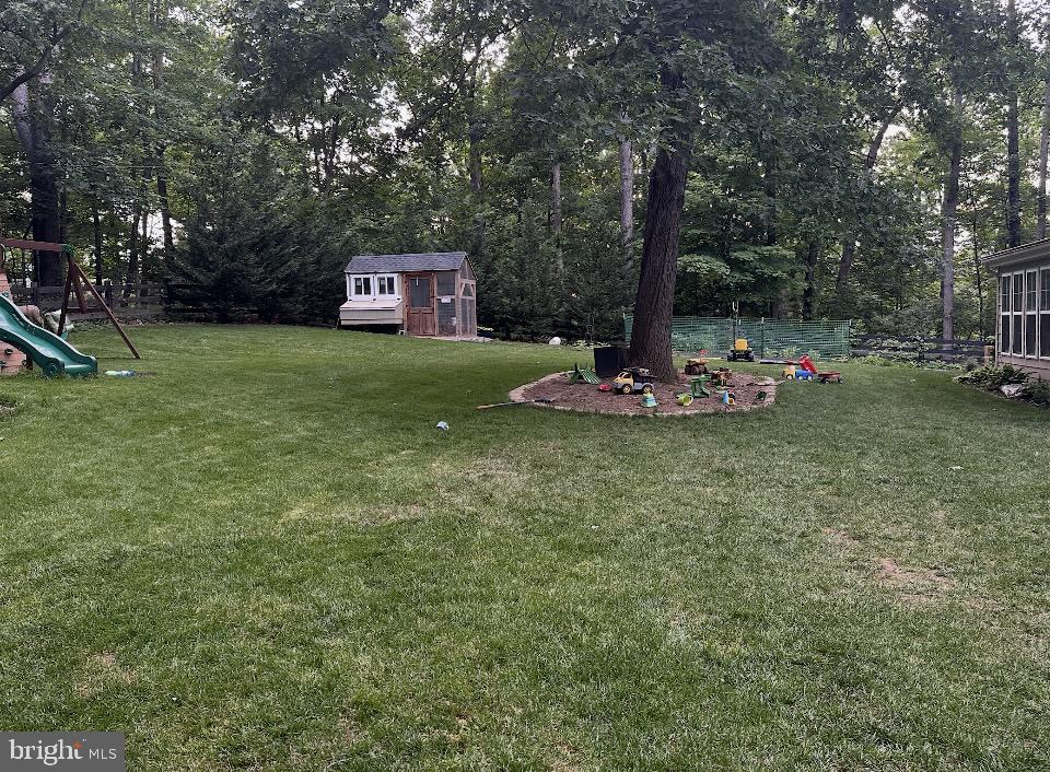 405 Spring Valley Dr Property Photo 7