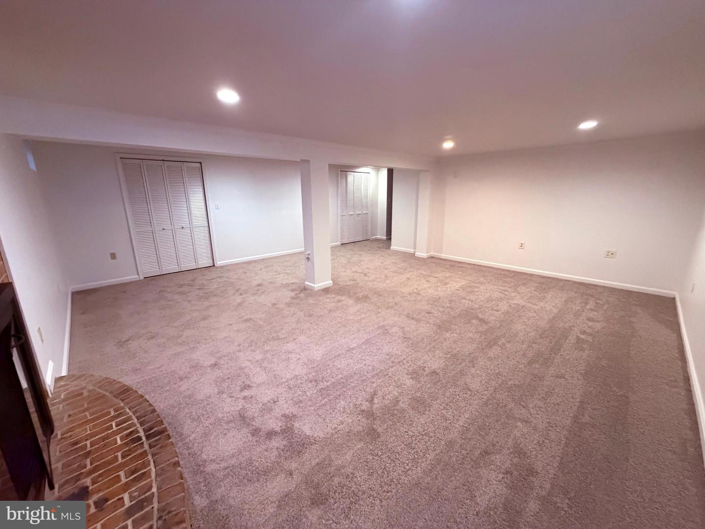405 Spring Valley Dr Property Photo 31