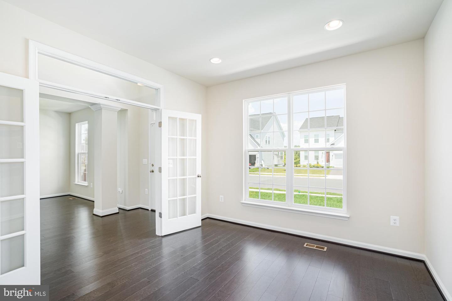 298 Norland Knoll Dr Property Photo 3