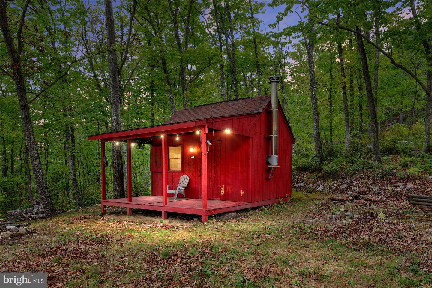 551 Sawlog Property Photo 1