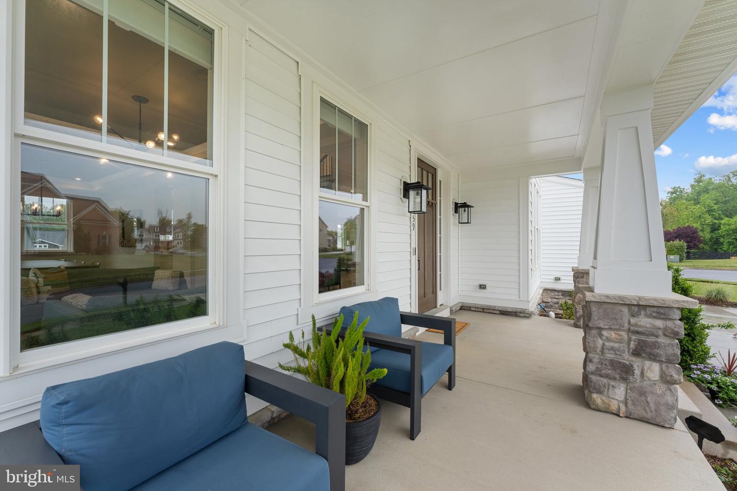 159 Abrams Pointe Blvd Property Photo 6