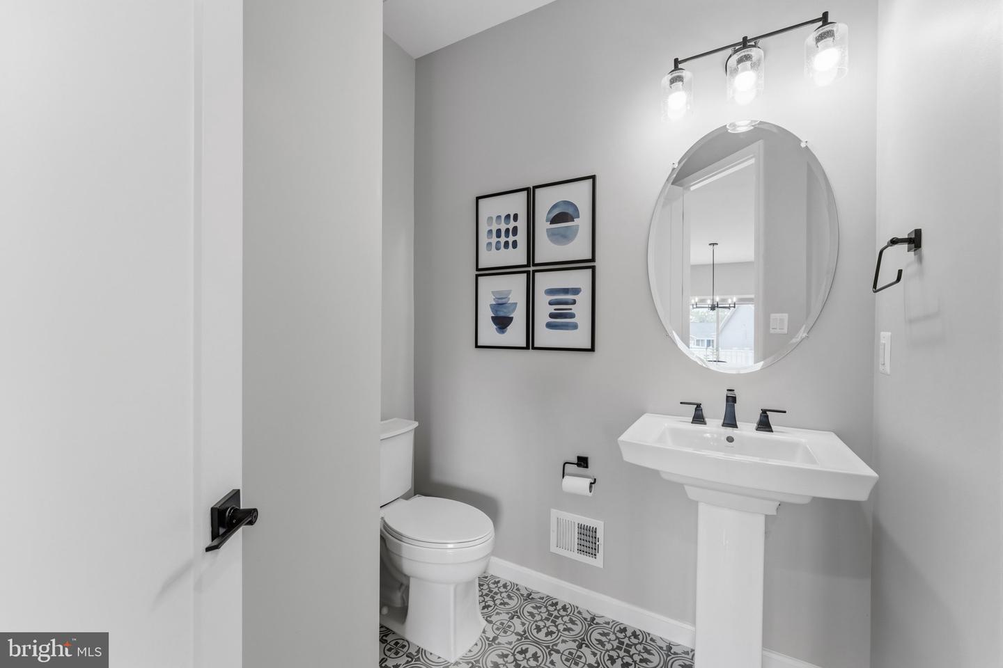 159 Abrams Pointe Blvd Property Photo 23