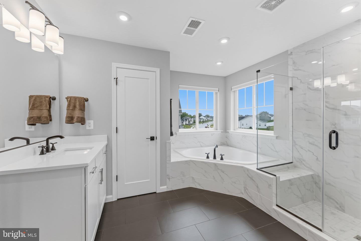 159 Abrams Pointe Blvd Property Photo 29