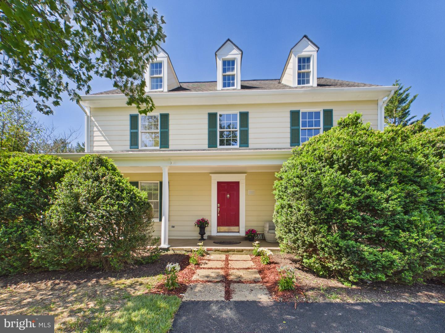 110 KARAKUL CT