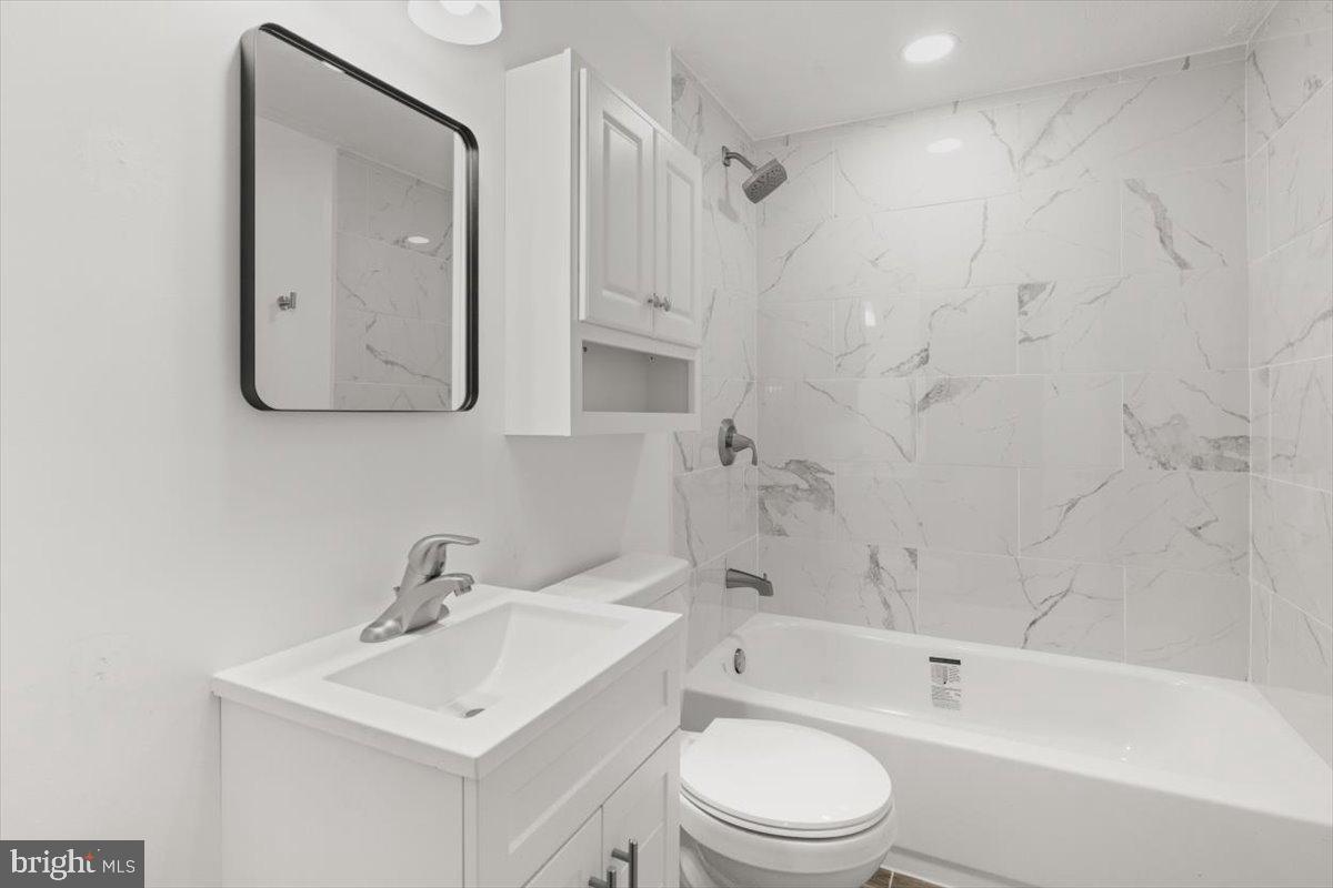 163 Margaret Ln Property Photo 23