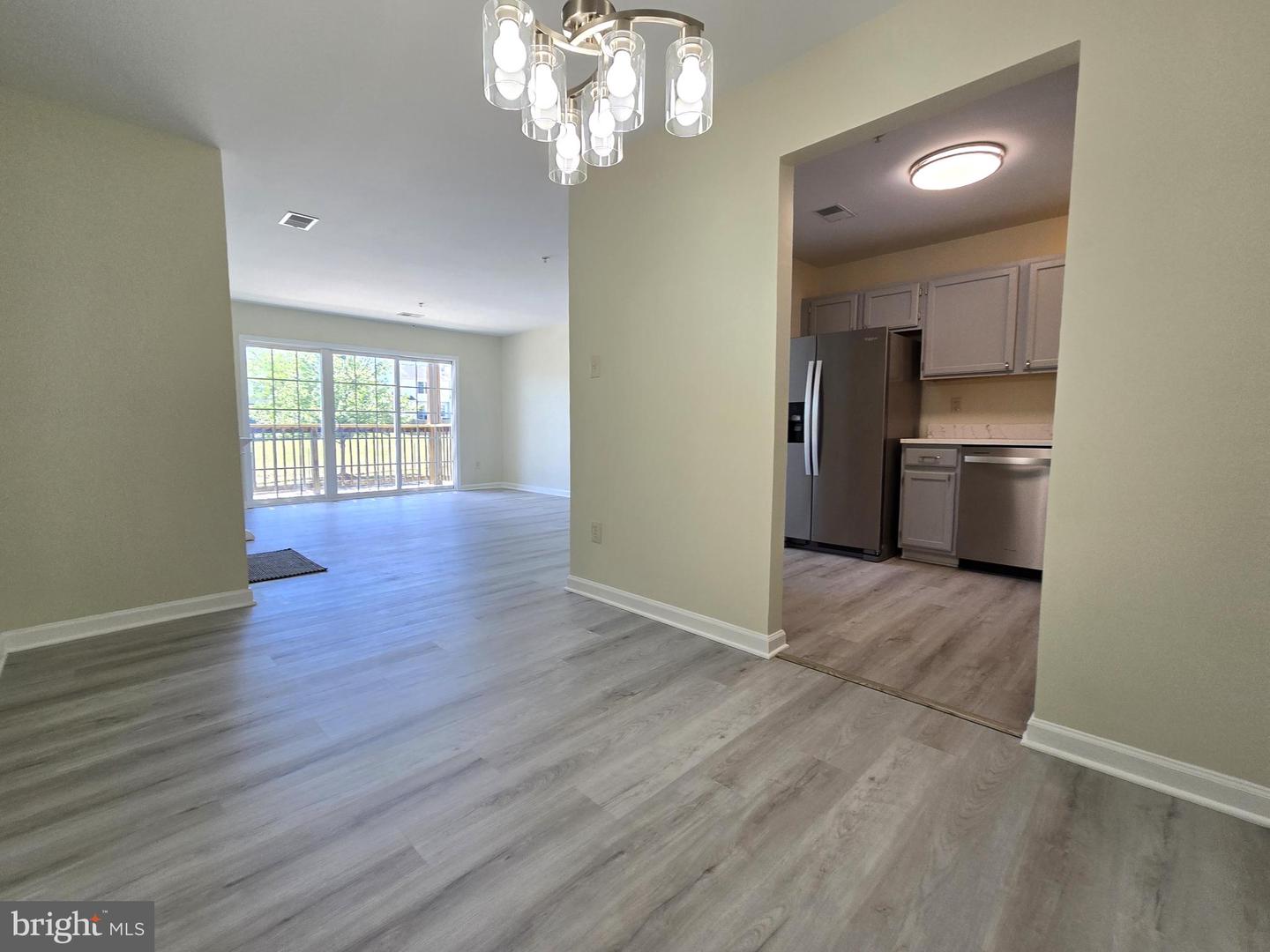 136-8 Brookland Ct #8 Property Photo 14