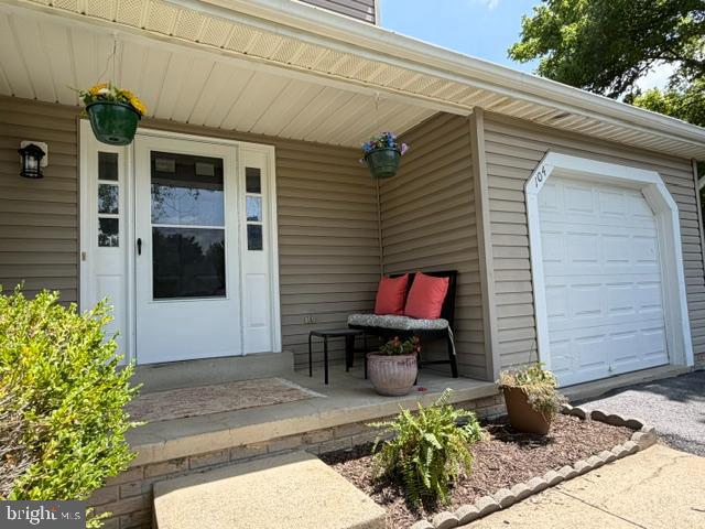 104 Kapok Cir Property Photo 9