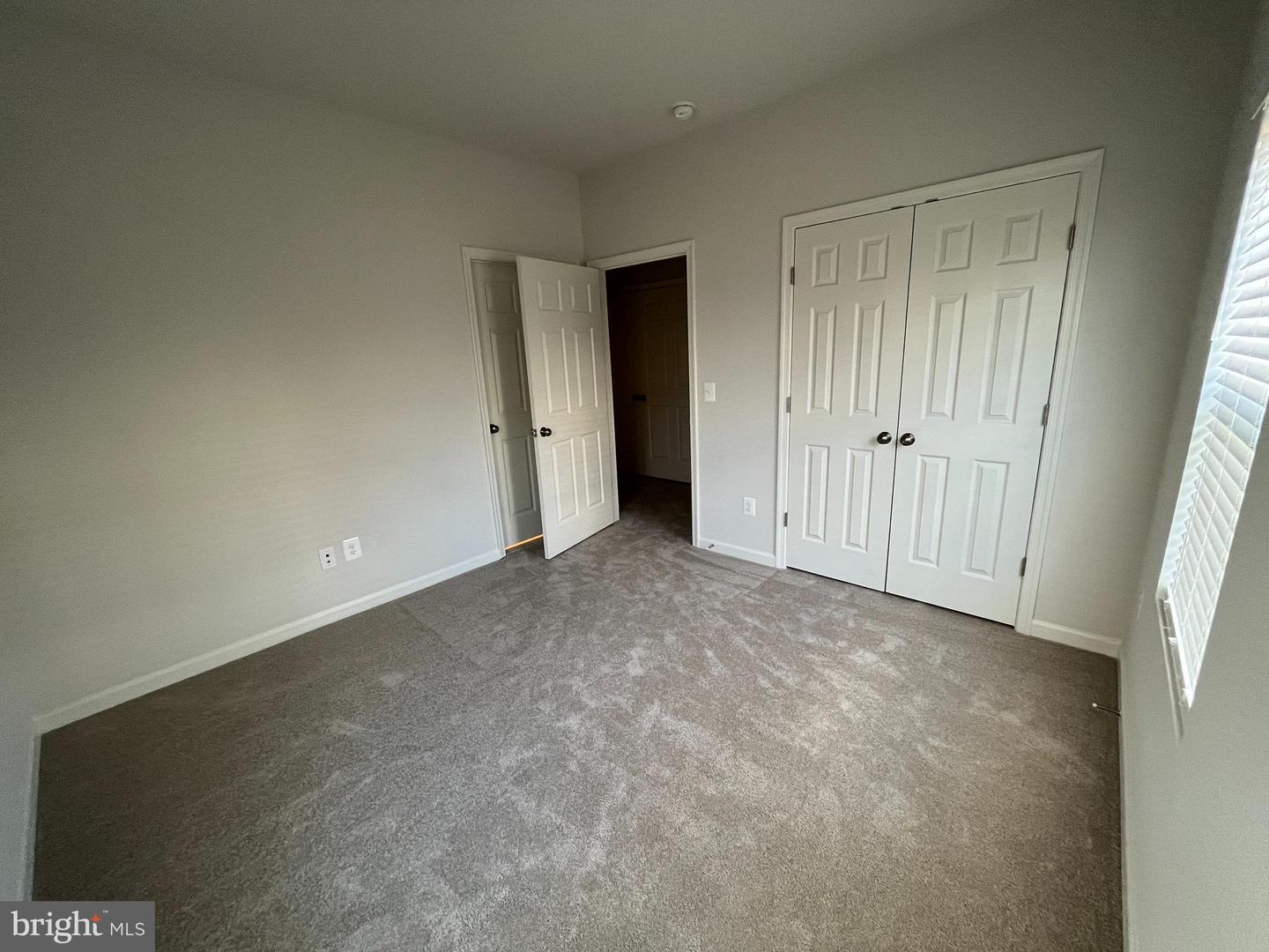 127 Lindy Way Property Photo 4