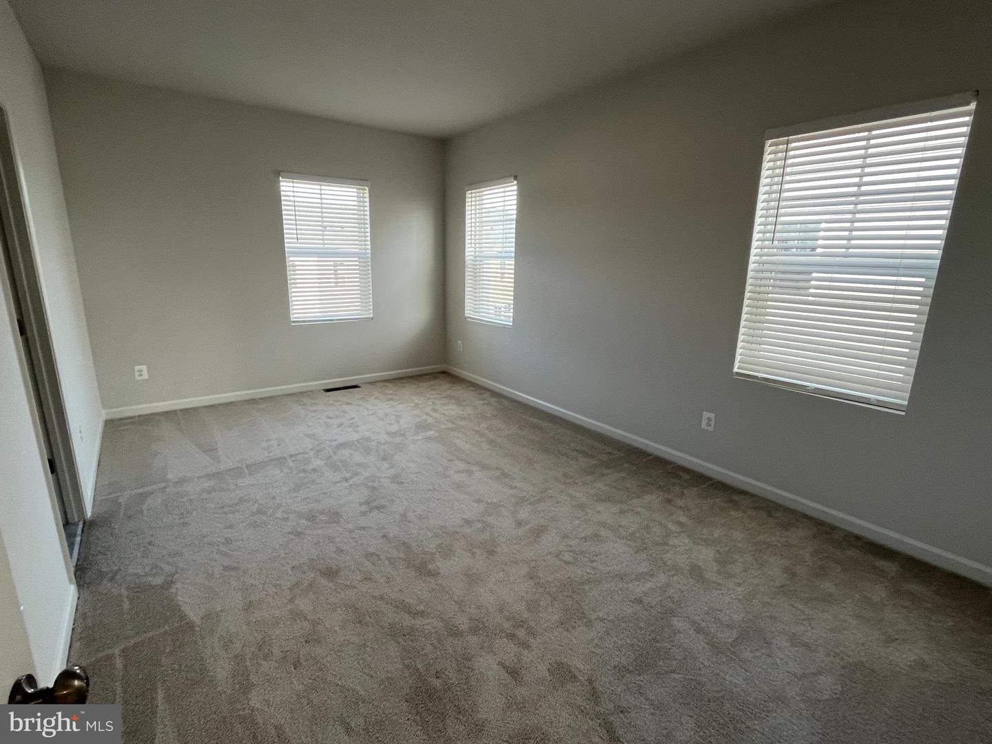 127 Lindy Way Property Photo 10