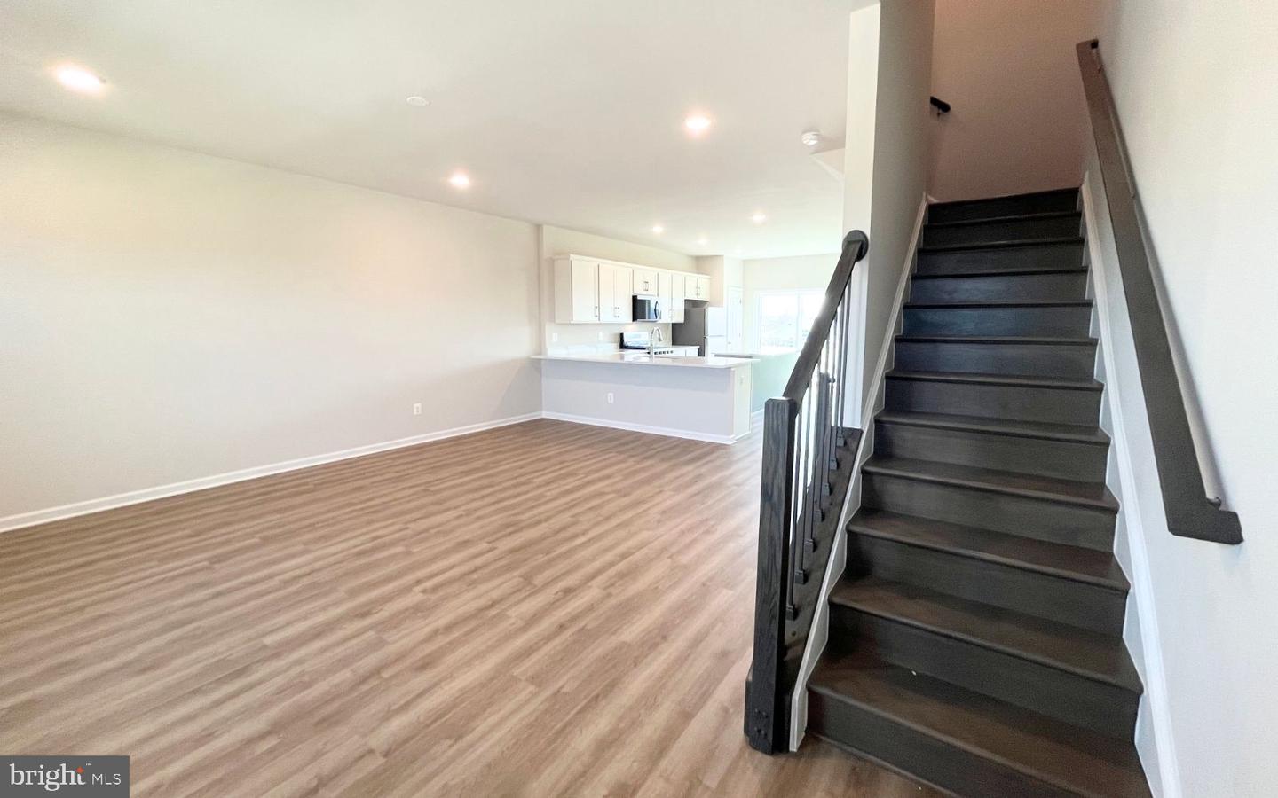 116 Swansong Pl Property Photo 6