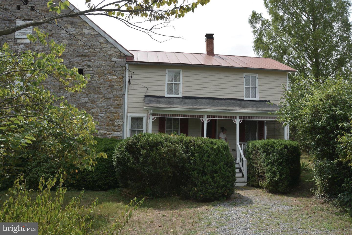 2431 Cedar Creek Grade Property Photo 2