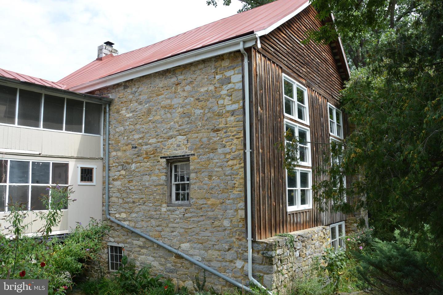 2431 Cedar Creek Grade Property Photo 8