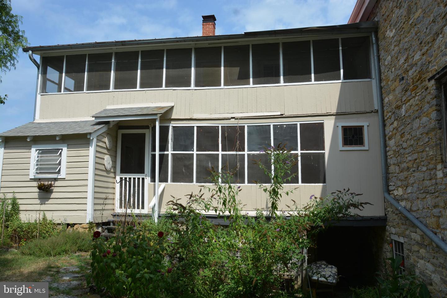 2431 Cedar Creek Grade Property Photo 9