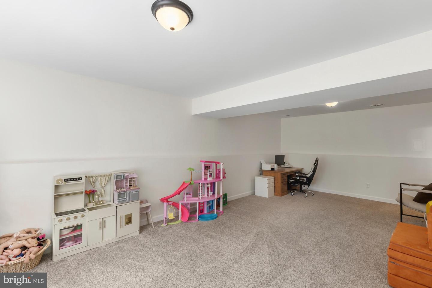 527 Grouse Dr Property Photo 24