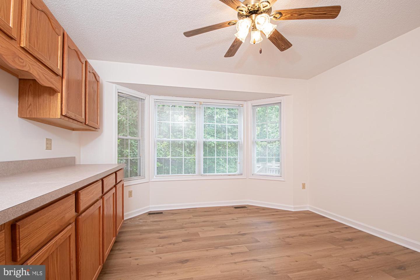 1001 N Timber Ridge Rd Property Photo 27