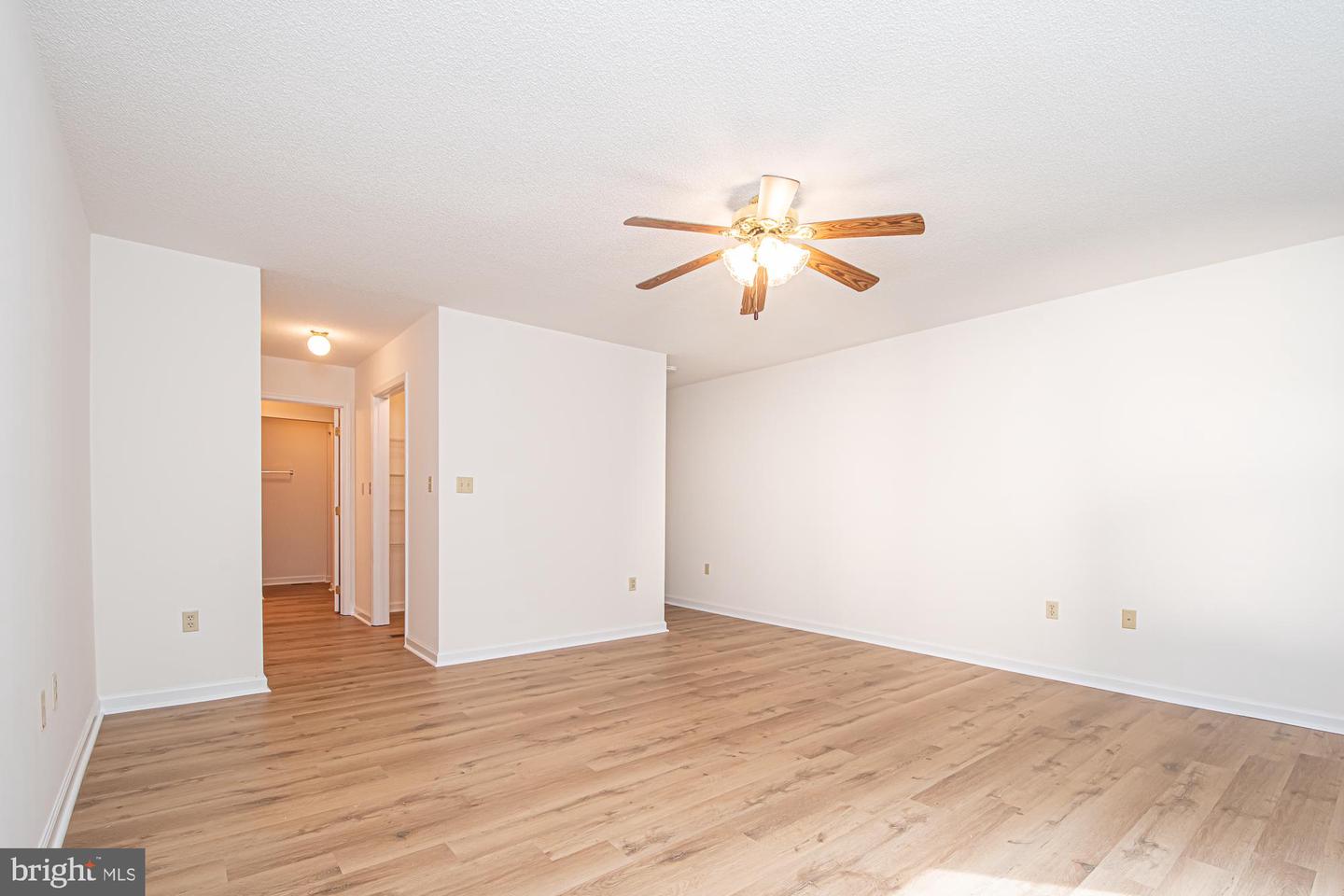1001 N Timber Ridge Rd Property Photo 31