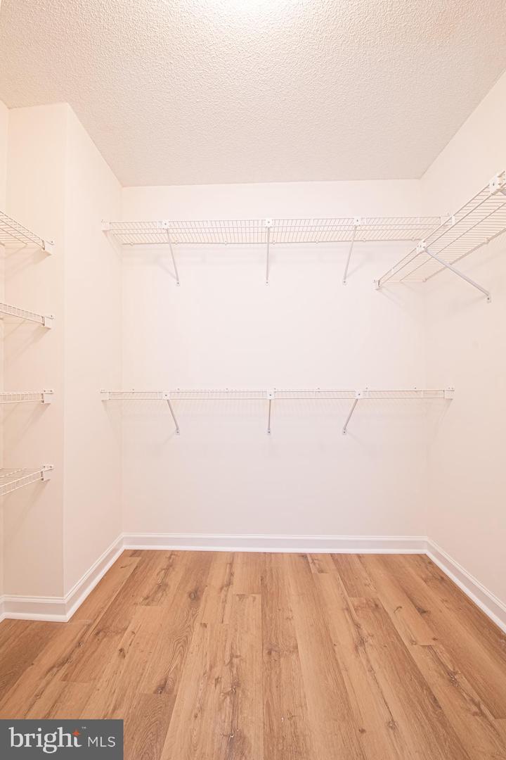 1001 N Timber Ridge Rd Property Photo 37